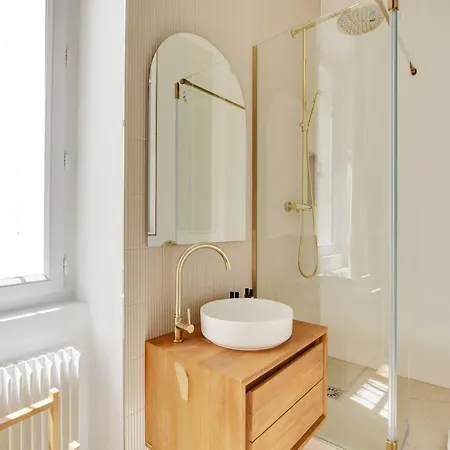 شقة Spacieux Cosy -2br 6p-pl De La Nation باريس